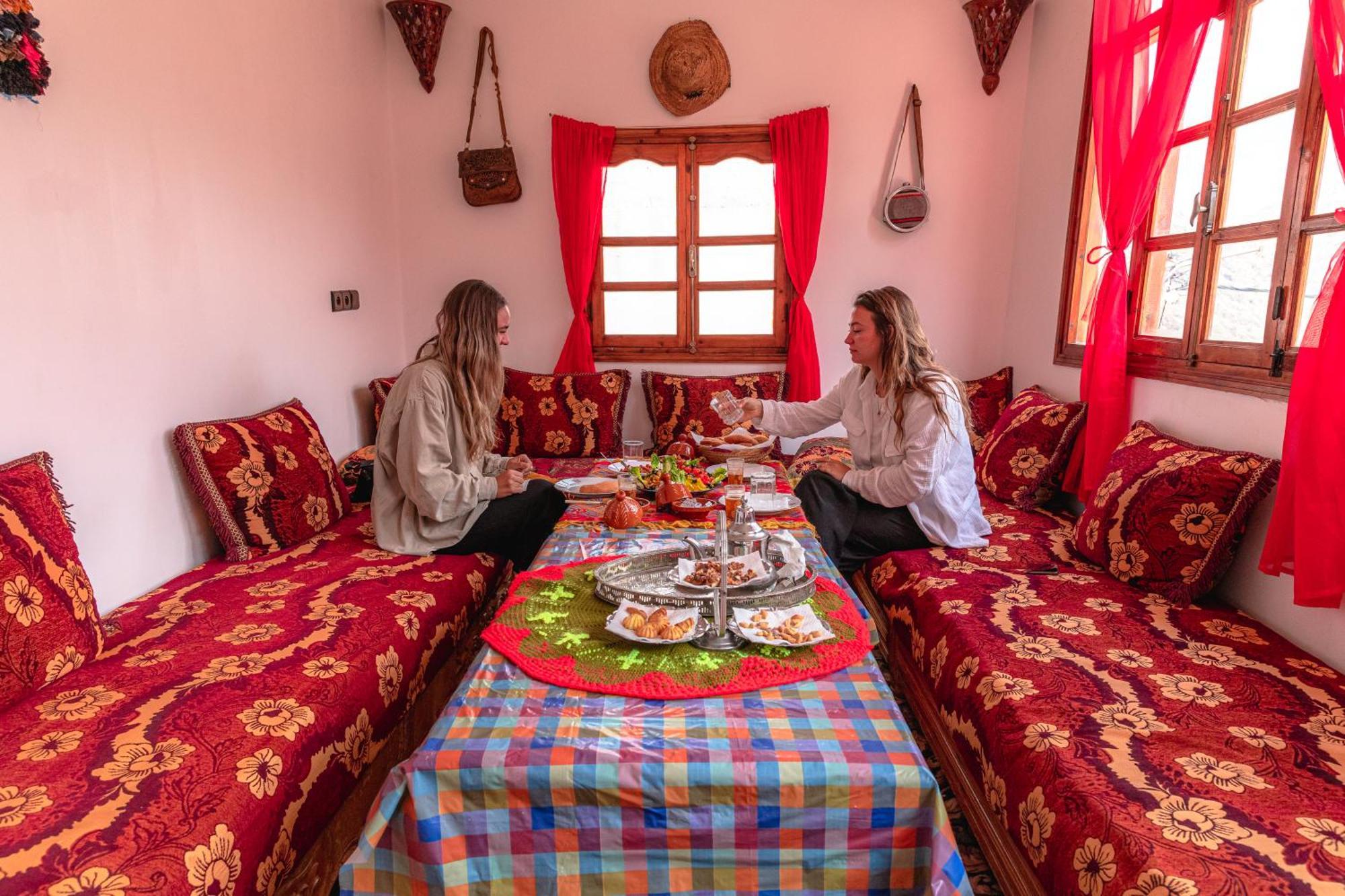 Amazigh Family Riad Имлил Екстериор снимка