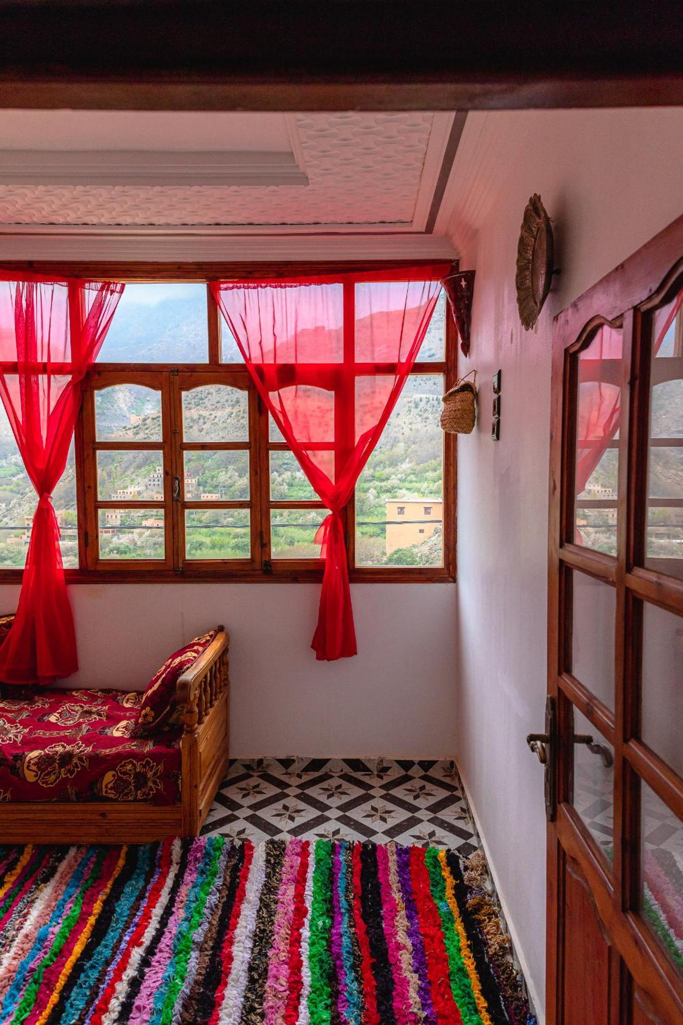 Amazigh Family Riad Имлил Екстериор снимка